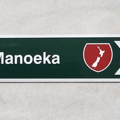 Road Sign MANOEKA